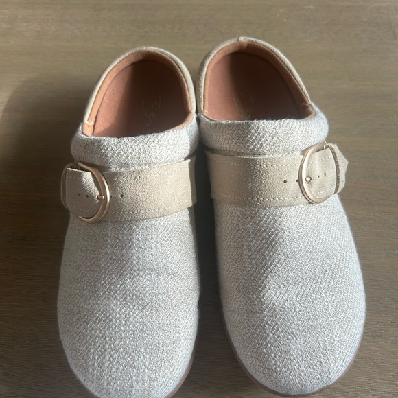 Spenco Women's Cream Buckle Mules - size 8.5 - Picture 3 of 5